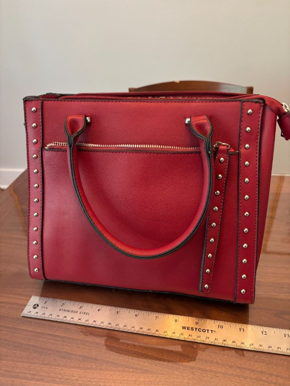 Red Handbag - Picture 2 of 6